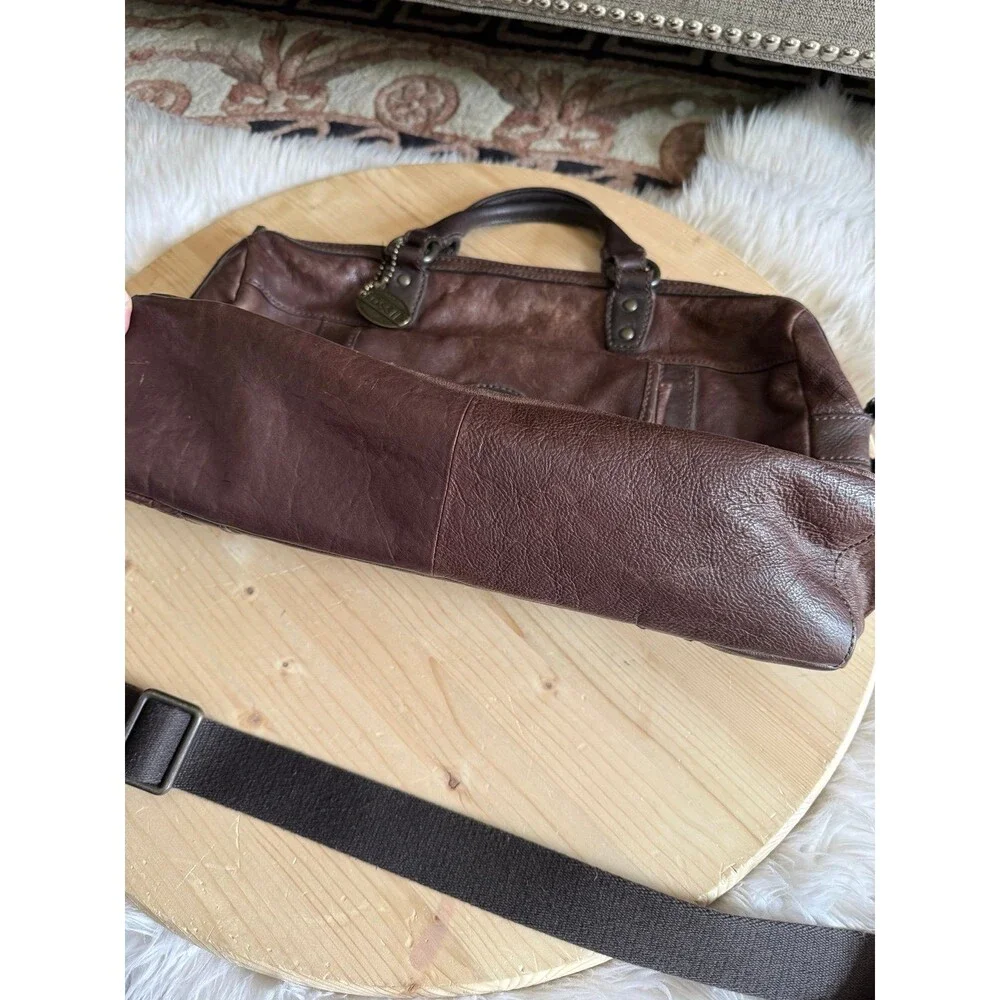 Fossil Leather messenger bag